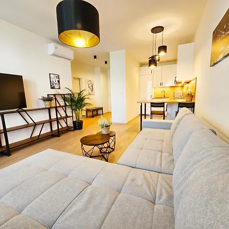 2 Apartment, New Building, Bosakova Street, 29 * ブラチスラヴァ